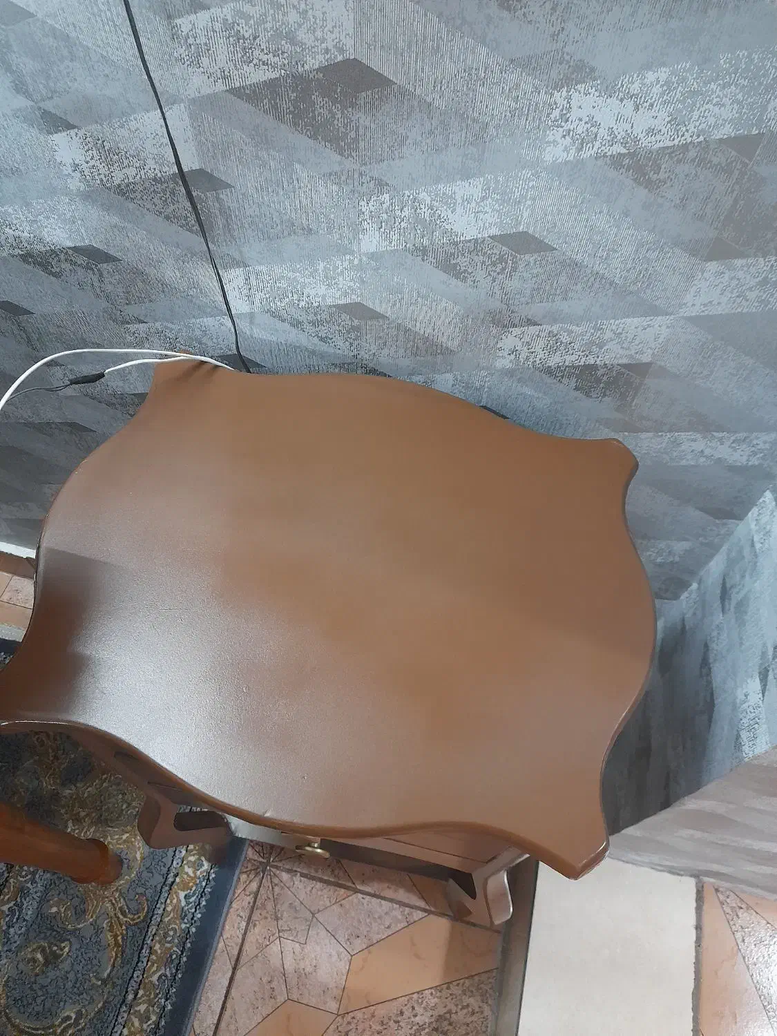 میز تلفن ۱تومن|میز تلفن|گرگان, |دیوار