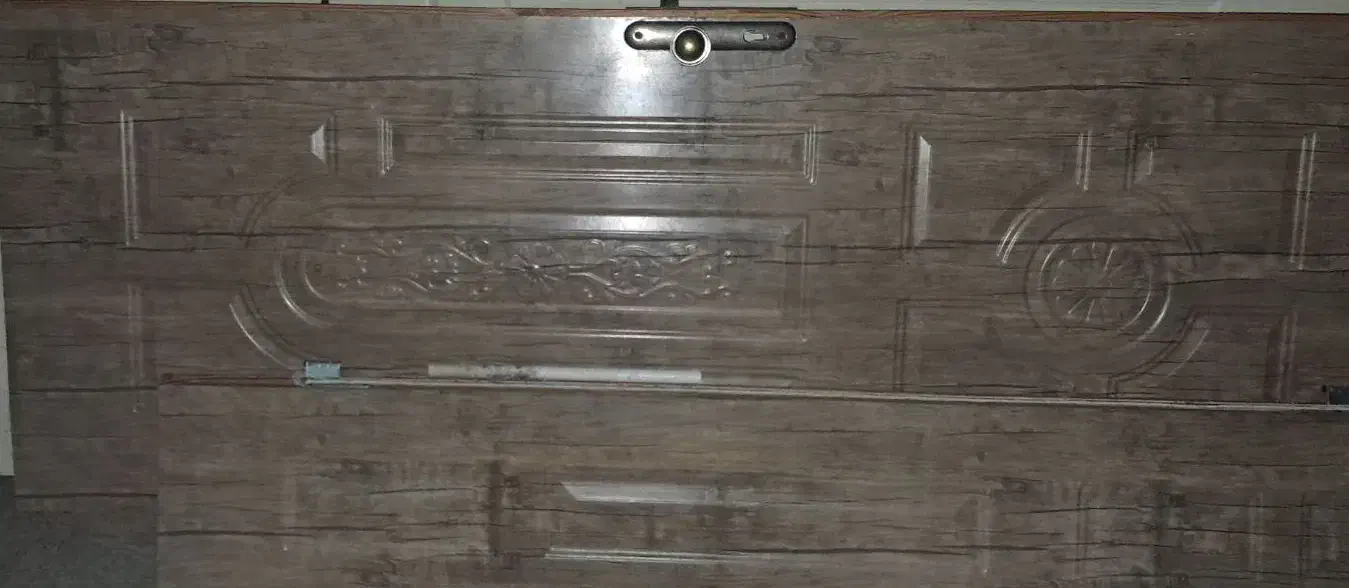 درب چوبی آپارتمان|مصالح و تجهیزات ساختمان|کاشان, شهرک خاتم الانبیا (مسکن ملی کاشان)|دیوار