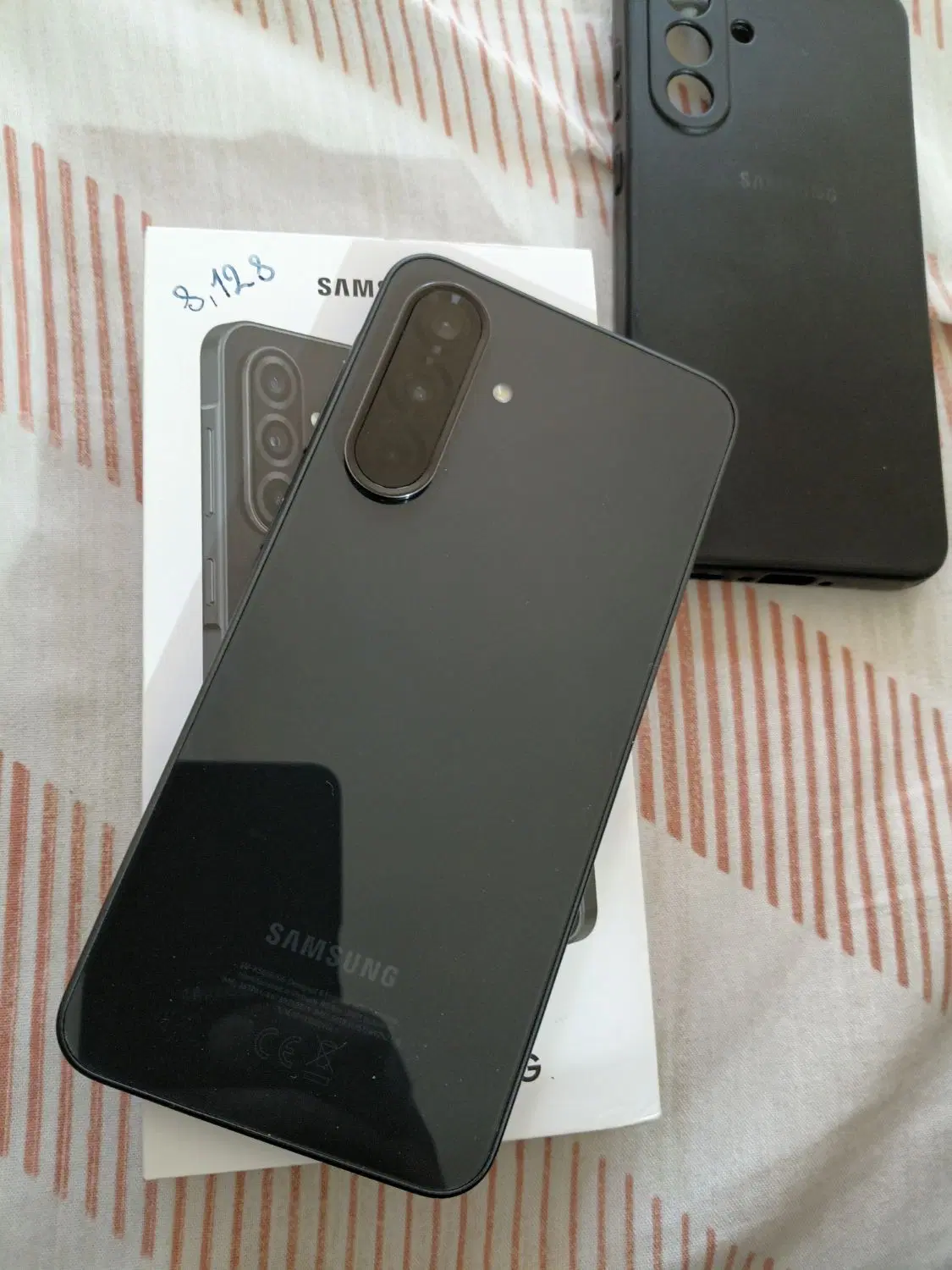 A 36  128 ram8|موبایل|نجف‌آباد, ویلاشهر|دیوار