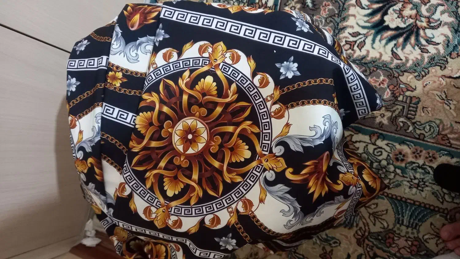 چادر  رنگی  ابریشم|لباس|مشهد, فاطمیه|دیوار