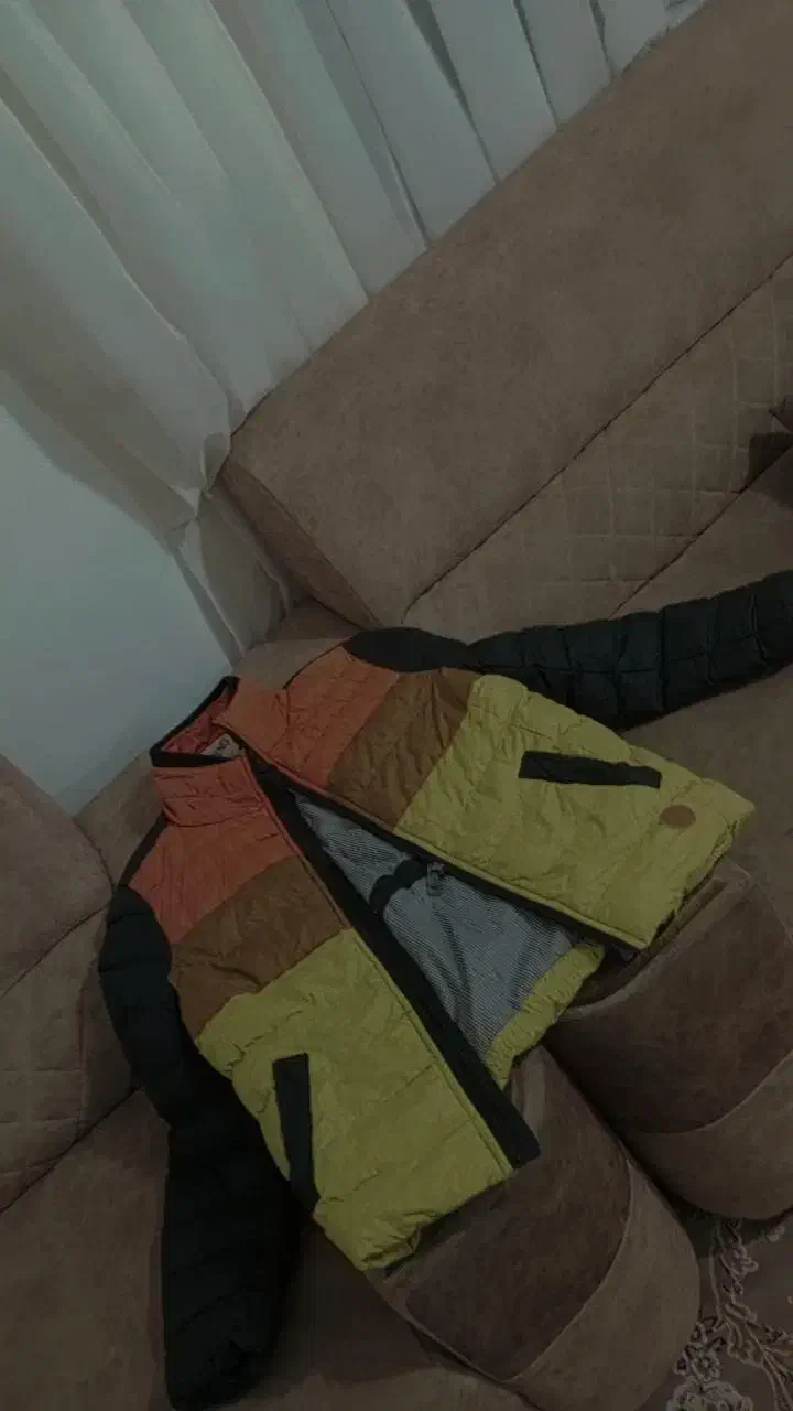 خارجی . ارزون|لباس|سبزوار, زینبیه|دیوار