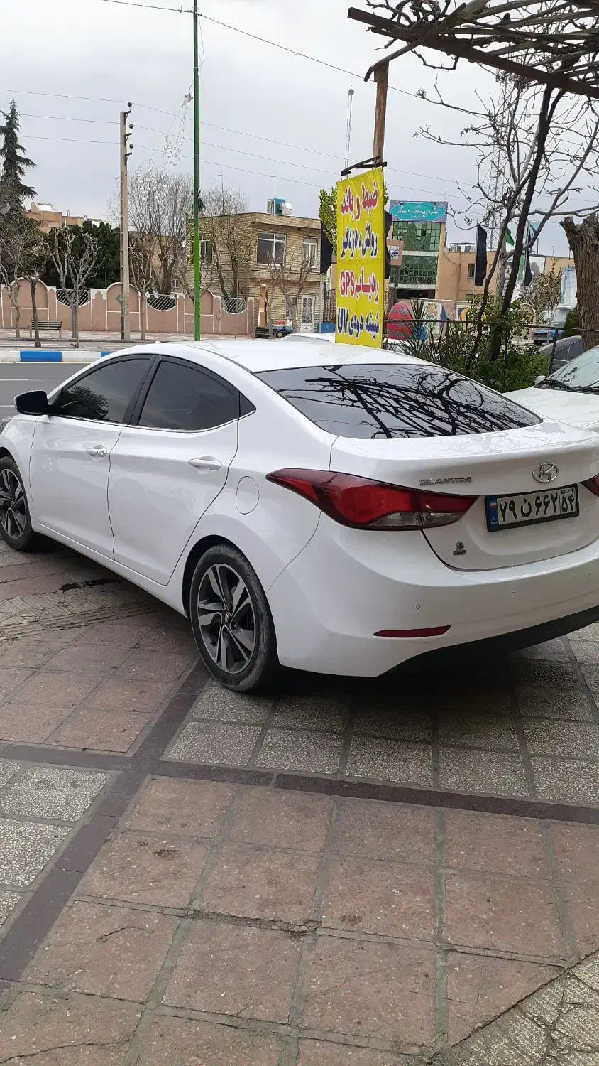 شیشه دودی خودرو اقتصادی ( سیار ، درمحل شما )|خدمات موتور و ماشین|رباطکریم, رباطکریم|دیوار