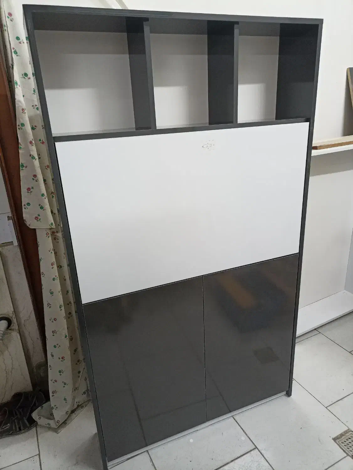 میز تحریر کم جا تاشو|میز تحریر و کامپیوتر|مشهد, حضرت حجت|دیوار