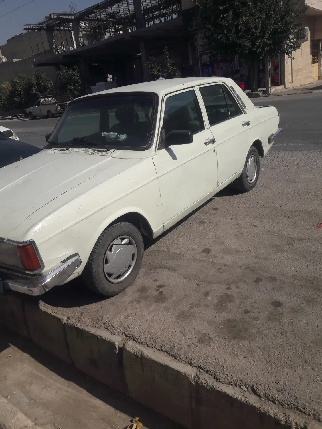 پیکان مدل ۸۱|خودرو سواری و وانت|کازرون, |دیوار