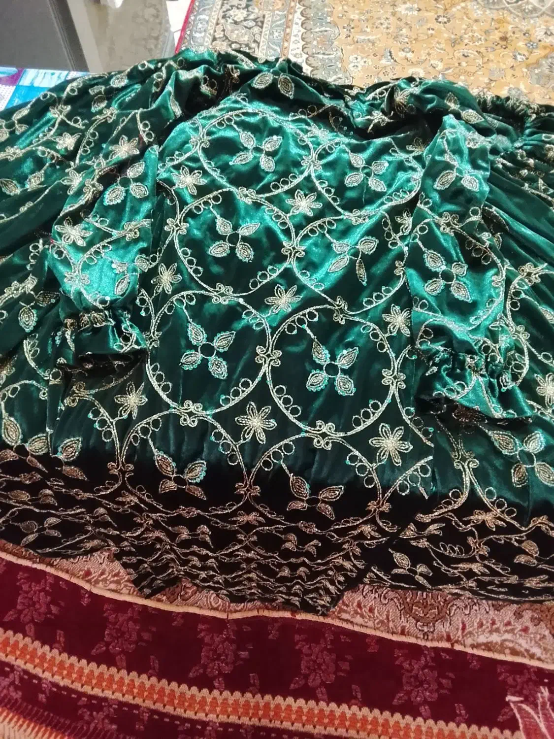 لباس محلی|لباس|لردگان, |دیوار