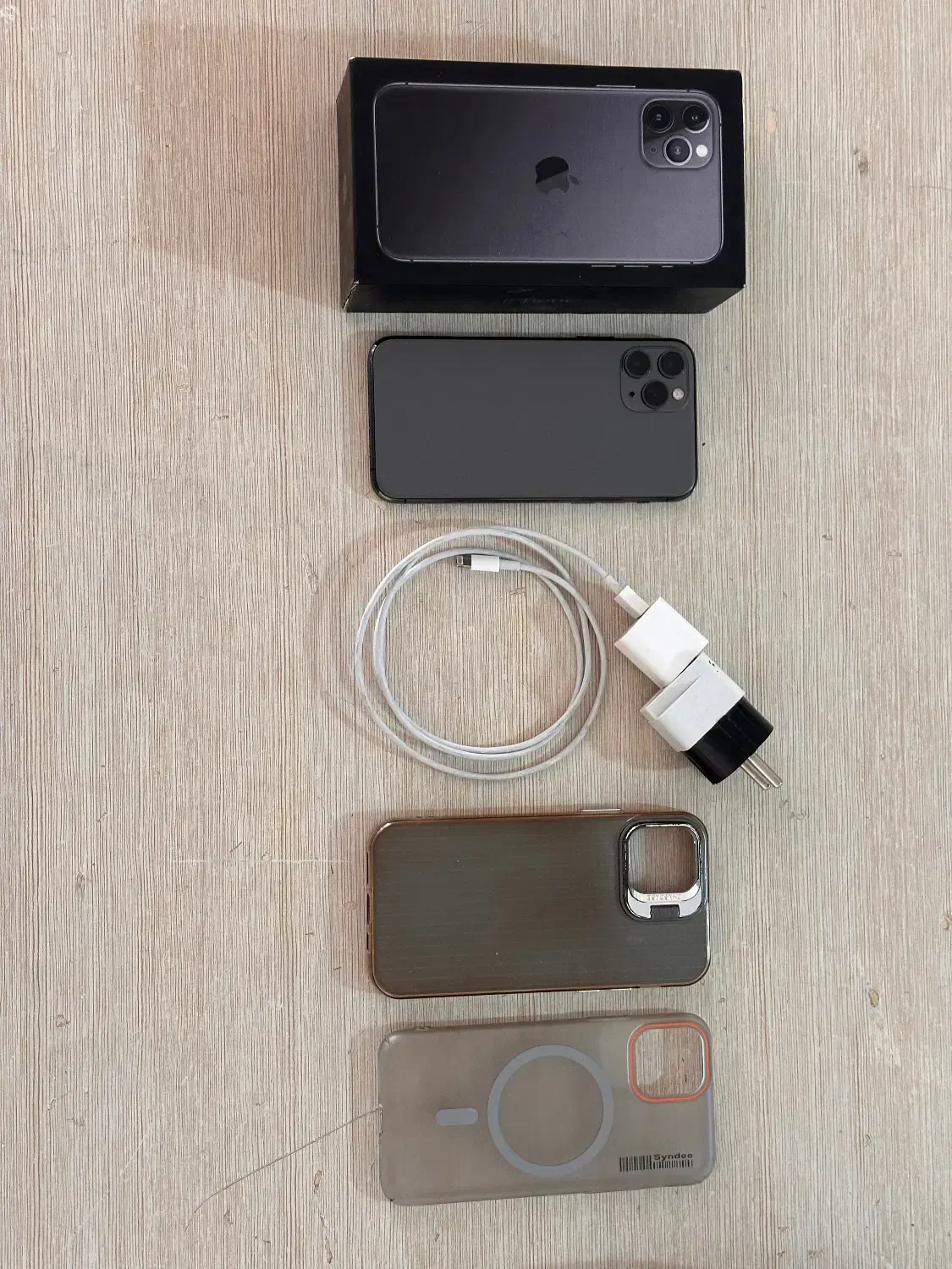 ایفون ۱۱ پرو لاکاغذی|موبایل|تربت‌حیدریه, یحیی آباد|دیوار