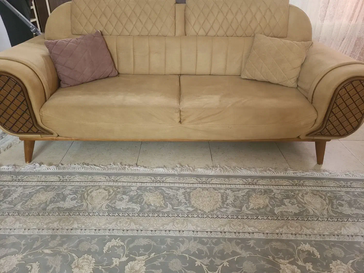 مبلمان ۸نفره کاملا سالم|مبلمان خانگی و میز عسلی|بندر امام خمینی, |دیوار