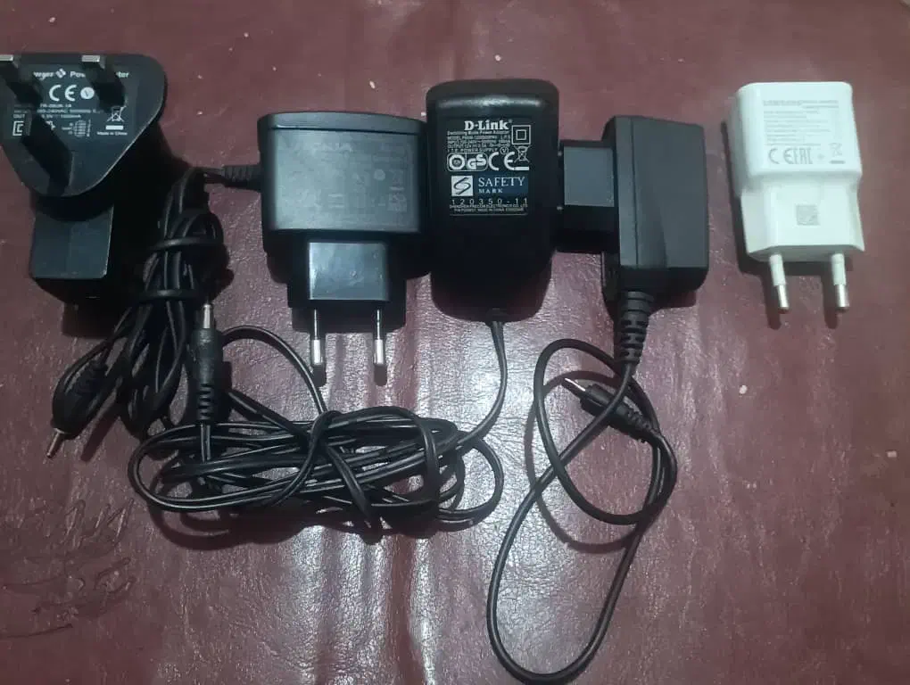 شارژرموبایل و و محافظ وکابل لن و اسپلیتر وحشره کش|لوازم جانبی موبایل و تبلت|رشت, سیا اسطلخ|دیوار