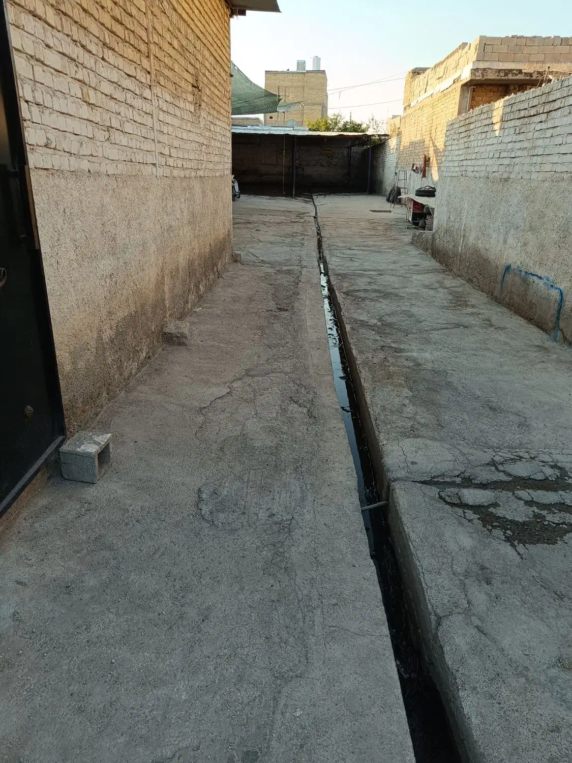 ملک فروشی|فروش زمین و ملک کلنگی|مرودشت, استادیوم|دیوار