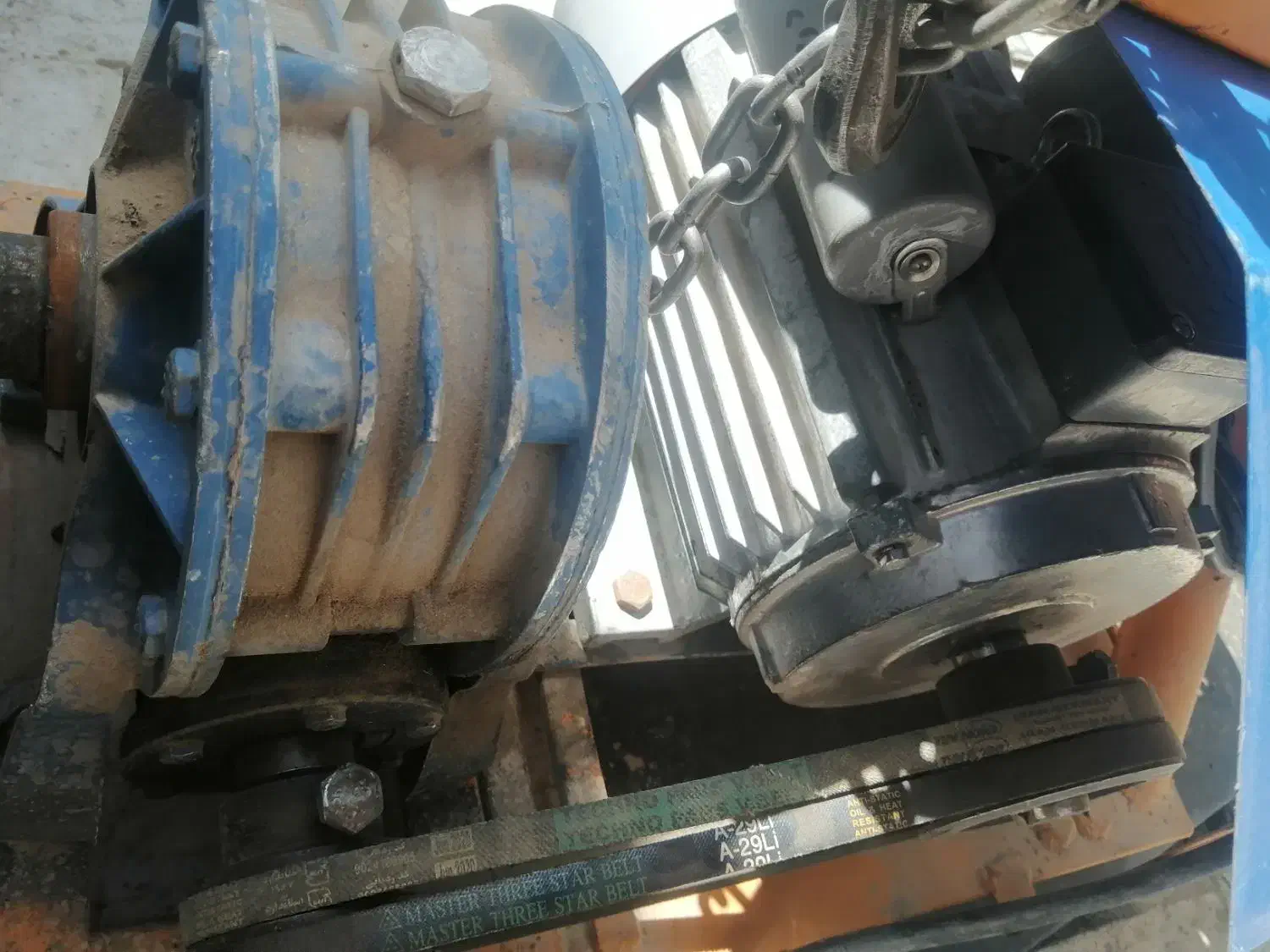 بالابر ریموت کنترل دار در حد نو|ماشینآلات صنعتی|بیرجند, |دیوار