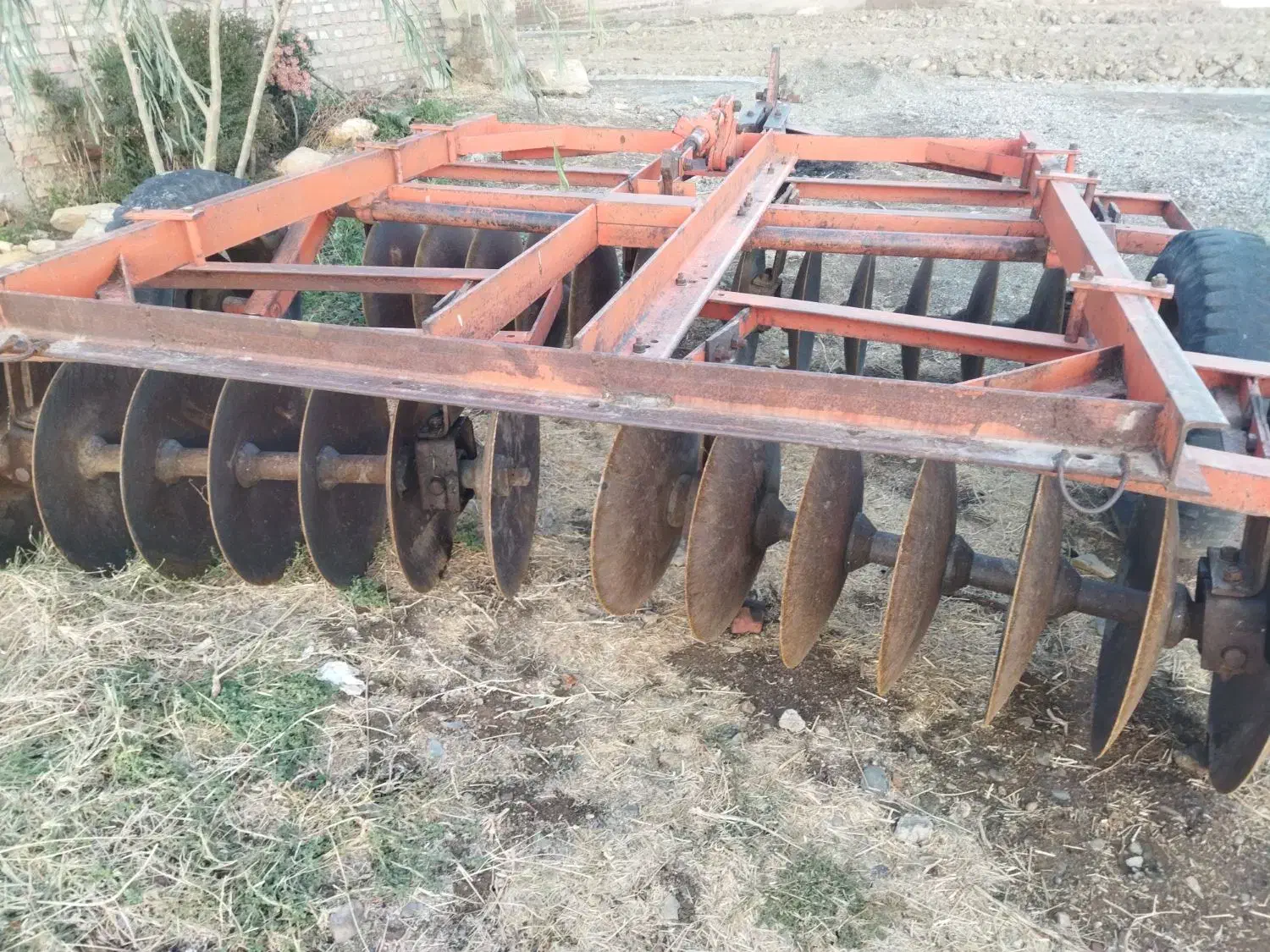 دیسک 28 پره درحد|ماشینآلات صنعتی|خلیفان, |دیوار