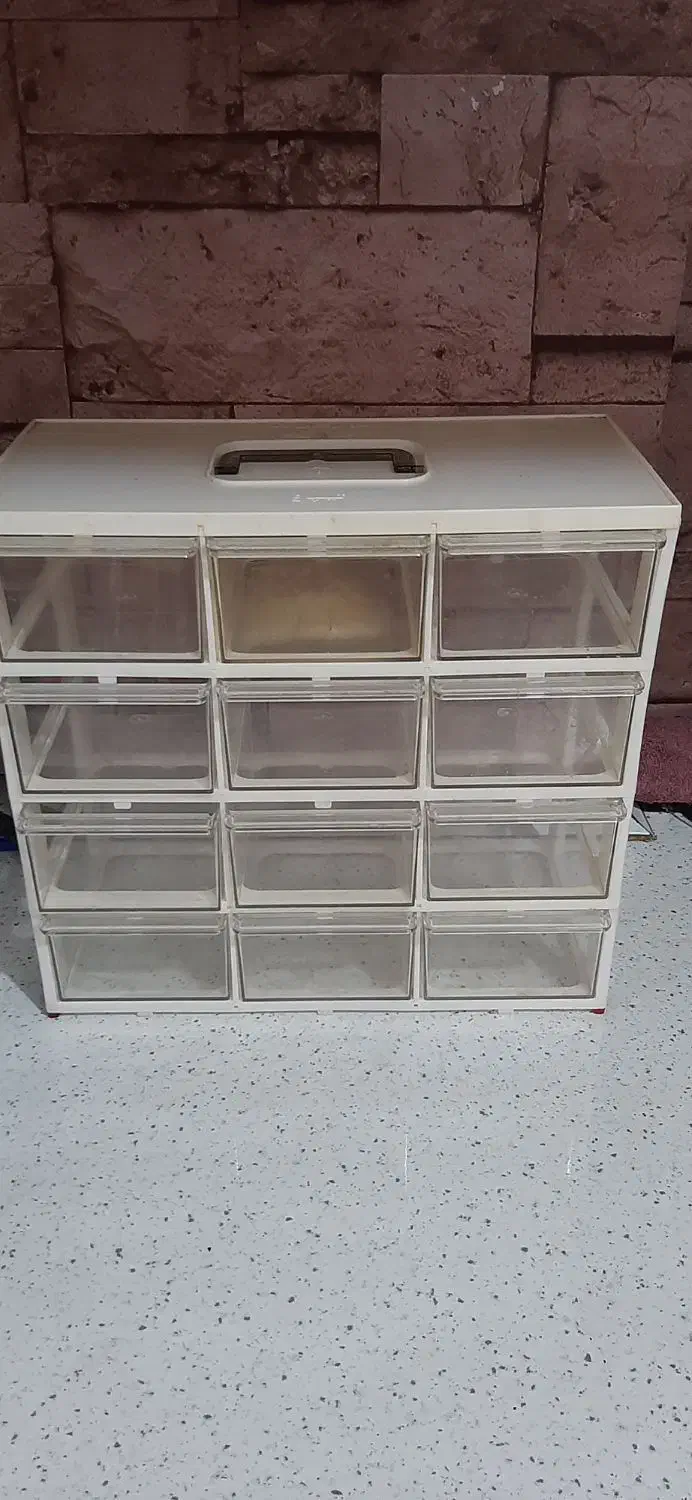 تقسیم دسته دار|لوازم التحریر|رشت, استقامت ۱|دیوار