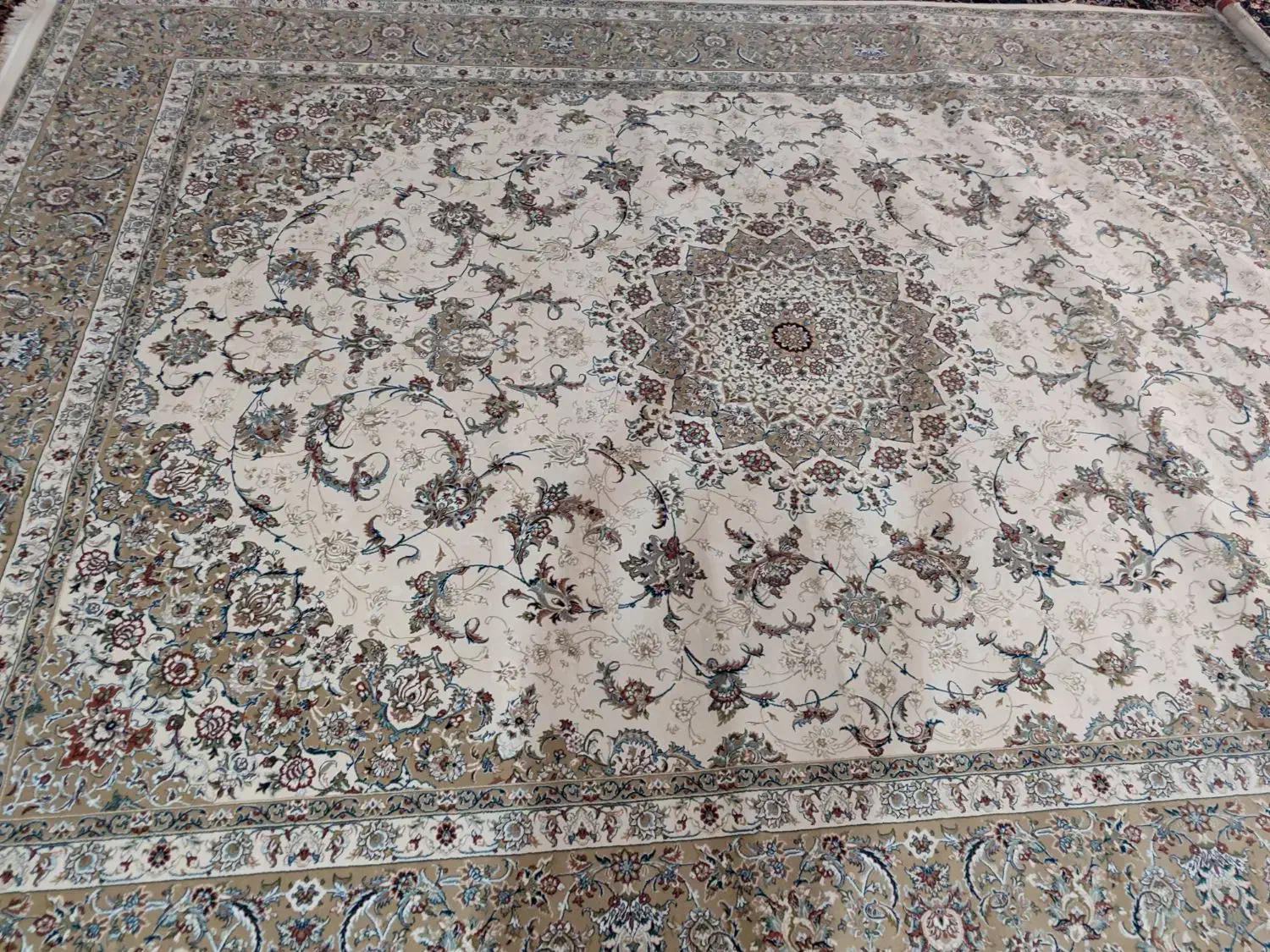 فرش دوازده متری|فرش|ایذه, |دیوار