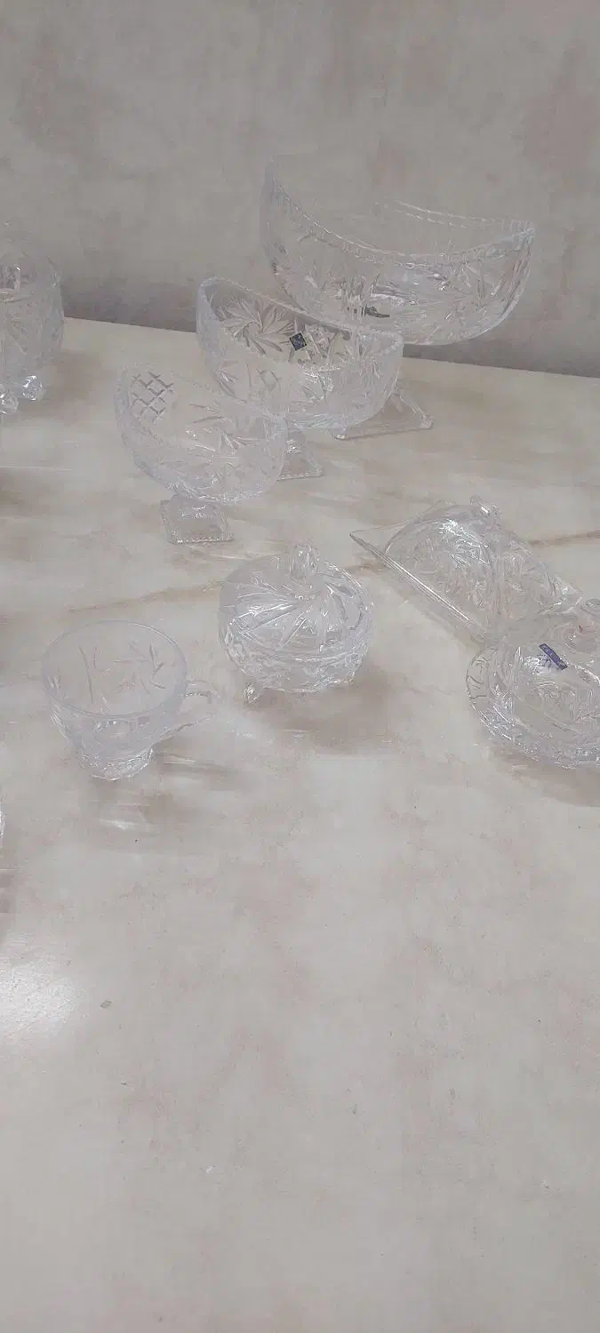 کریستال خورشیدی|ظروف سرو و پذیرایی|رباطکریم, رباطکریم|دیوار