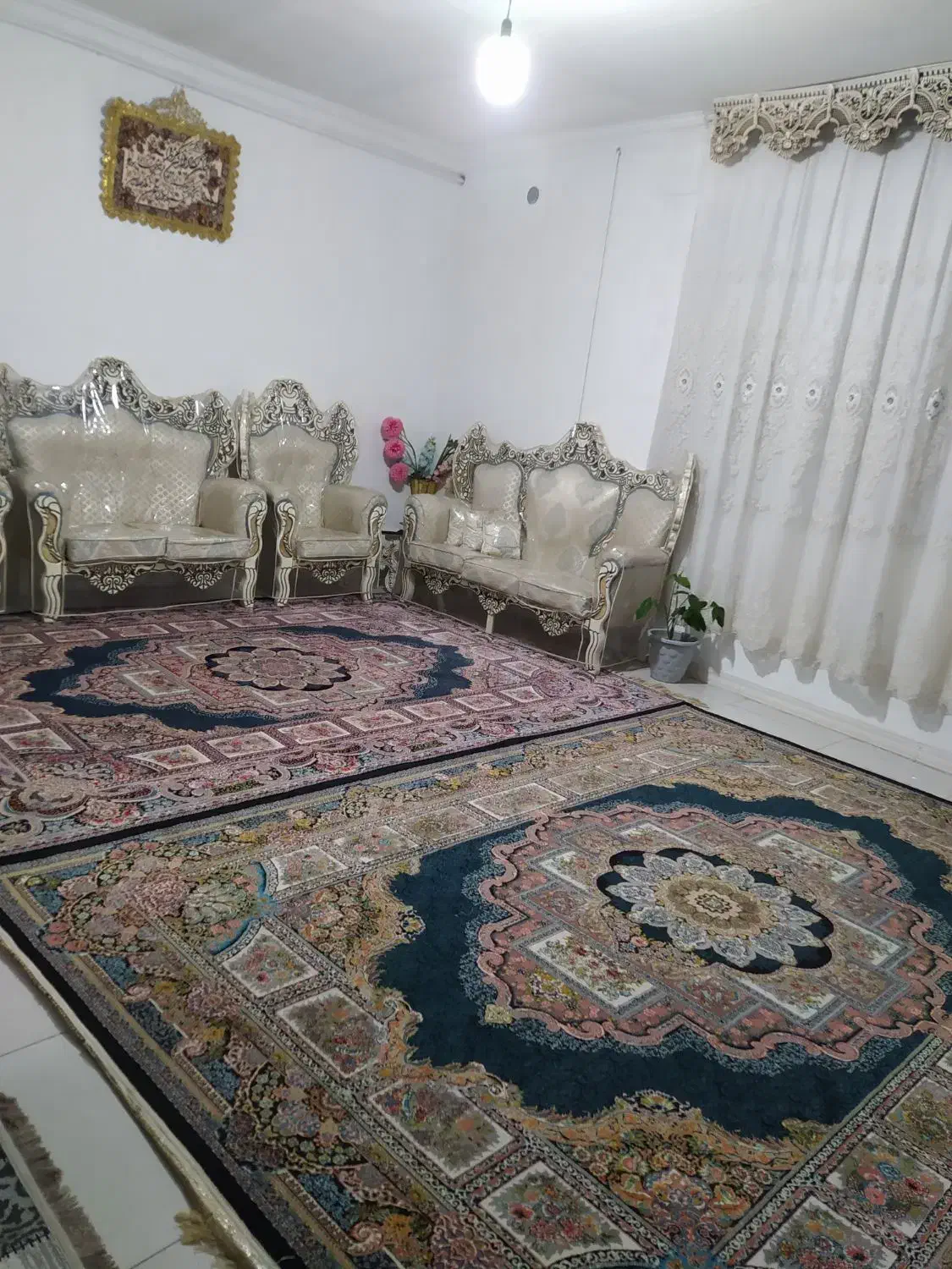 فرش نوه متری سالم تمیز در حد نو|فرش|بهارستان, |دیوار