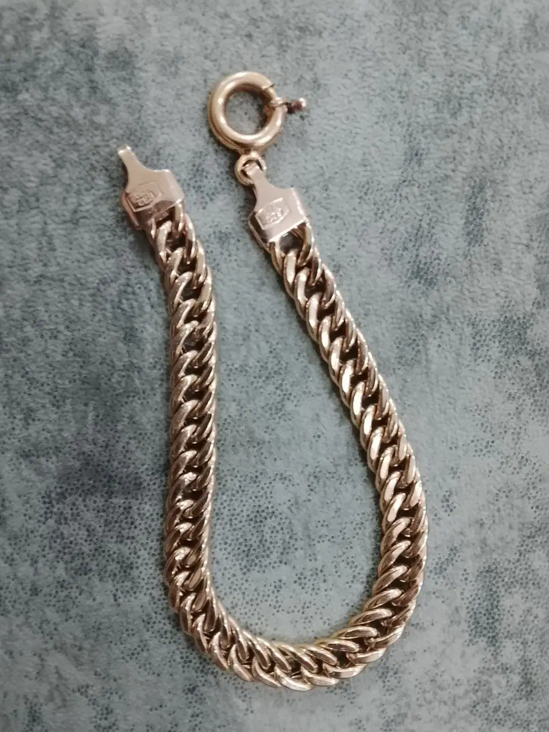 دستبند طلا ، بدون اجرت ، صفر درصد ، ۸ گرم|جواهرات|رشت, اسماعیل آباد|دیوار