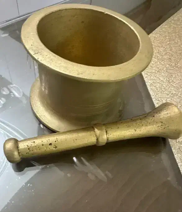 هاونگ برنجی چهار کبلو|ظروف پختوپز|تهران, فردوسی|دیوار