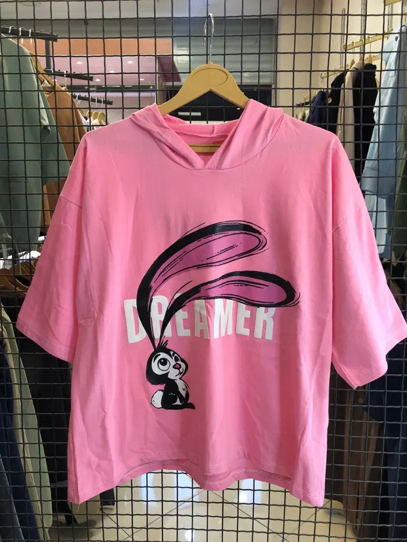 تیشرت باکسی|لباس|هشتگرد, هشتگرد قدیم|دیوار