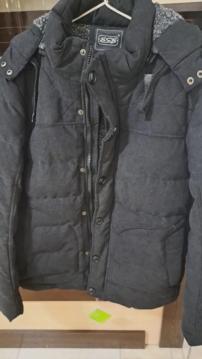 کاپشن|لباس|شهرکرد, |دیوار