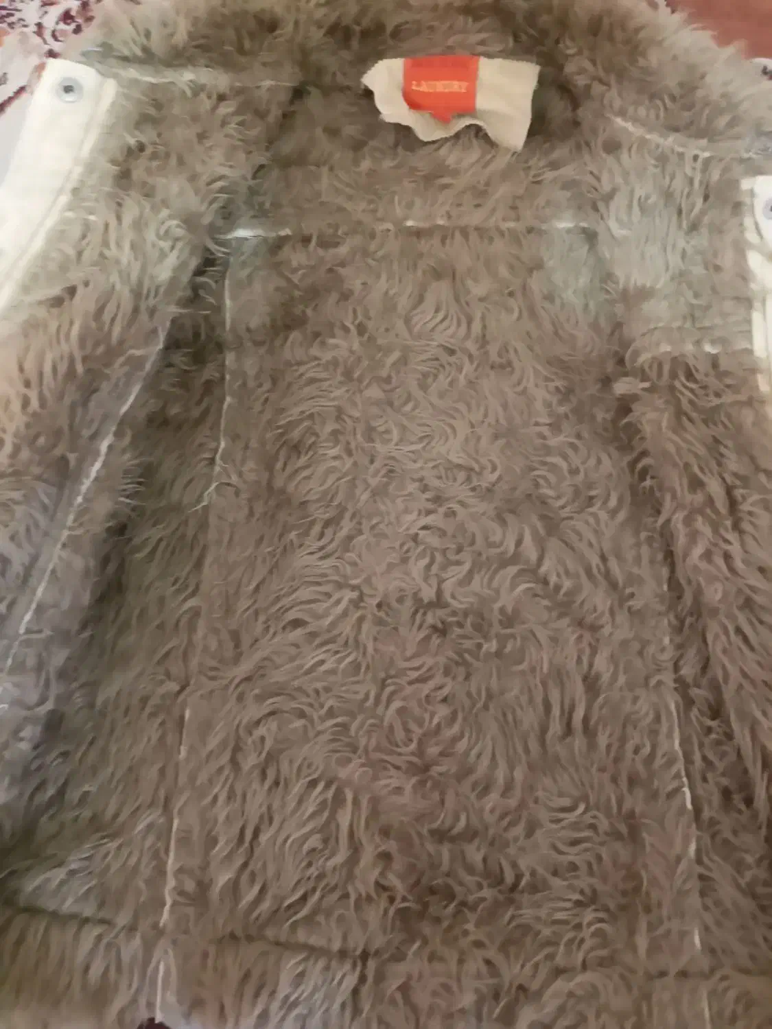 کت خز دار|لباس|زهک, |دیوار