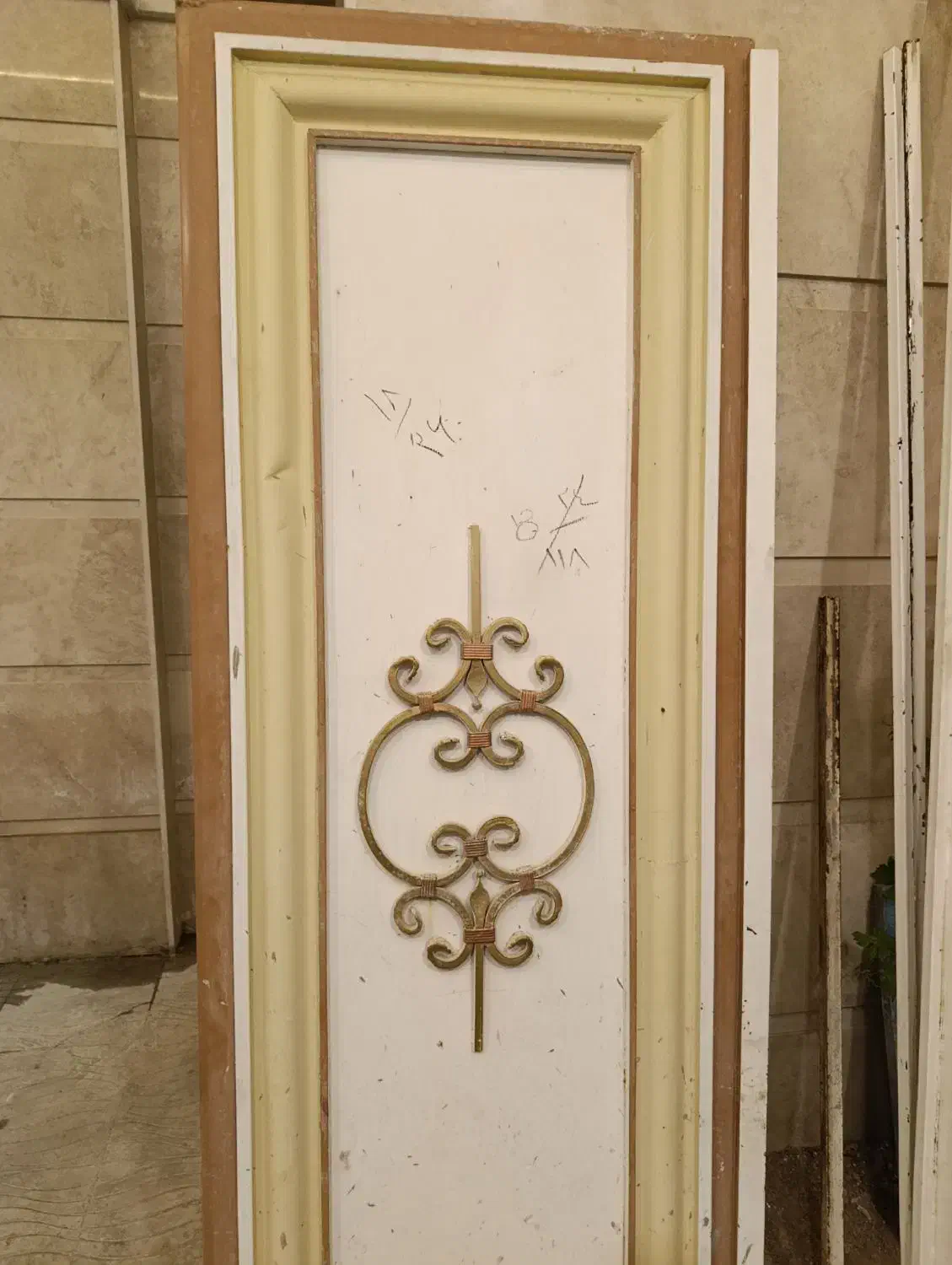 یه درب سه تایی|مصالح و تجهیزات ساختمان|پیرانشهر, |دیوار