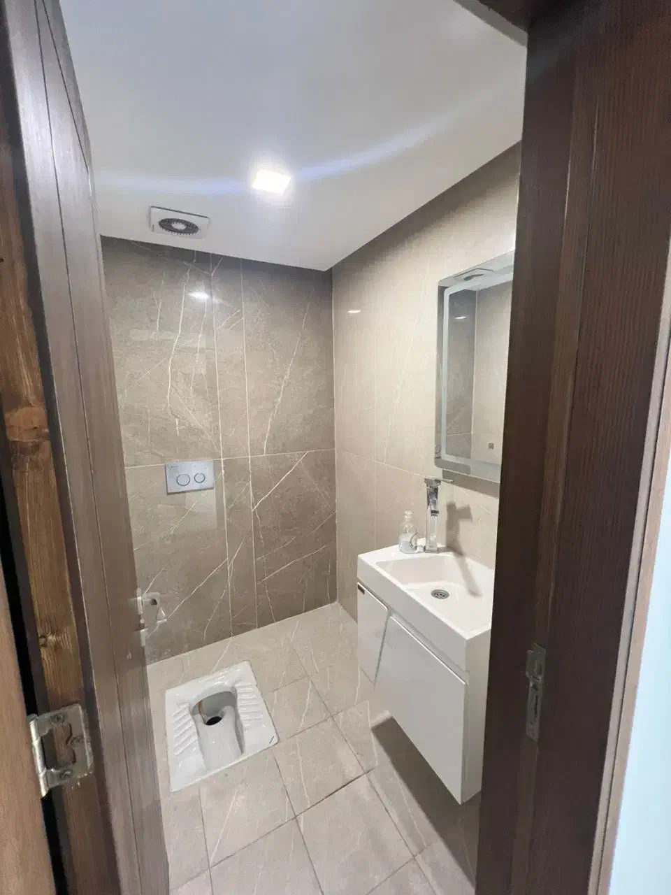 ۶۷متر سند اداری قلب نیاوران ویو بی نظیر|فروش دفتر کار، اتاق اداری، مطب|تهران, حصار بوعلی|دیوار