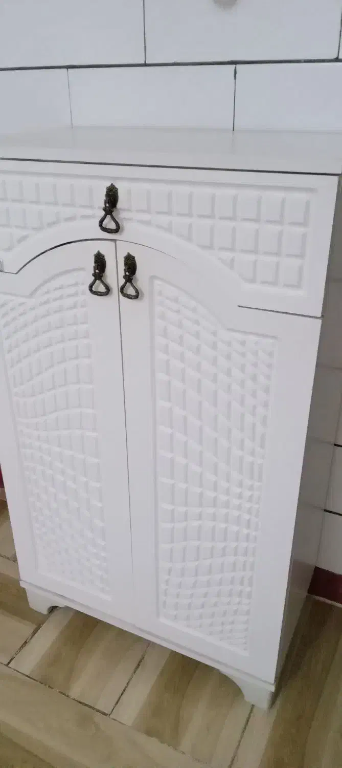 جاکفشی خیلی تمیز|جاکفشی، کمد، دراور|اراک, |دیوار