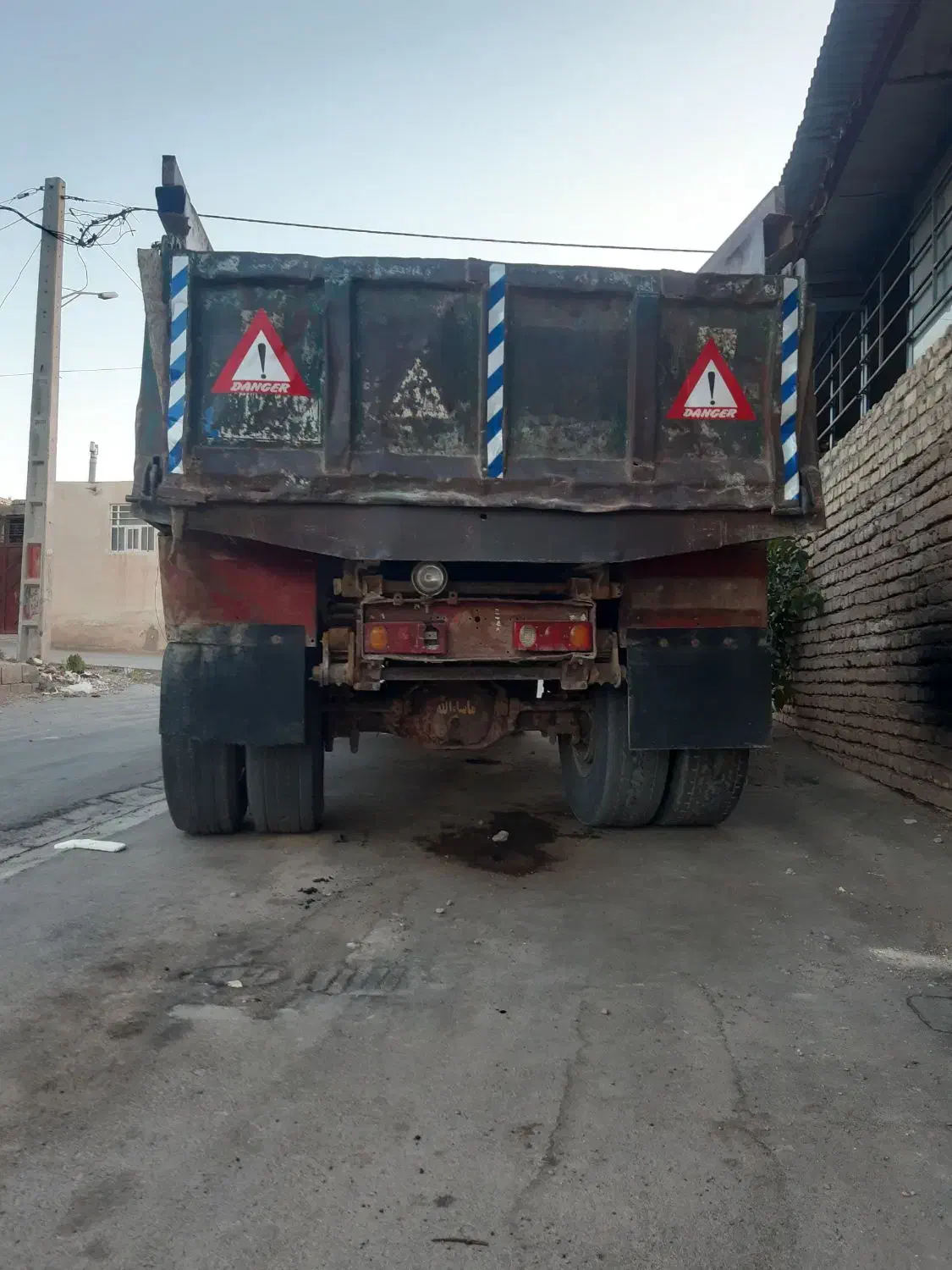 لیلاند|خودرو سنگین|شهرضا, |دیوار