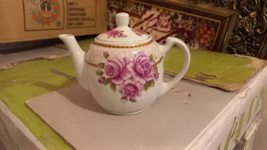 ظروف مصرفی منزل|ظروف سرو و پذیرایی|فولادشهر, مسکن مهر فولادشهر|دیوار