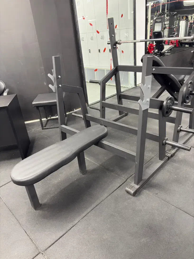 میز پرس سینه باشگاهی|تجهیزات ورزشی|شیراز, شهرک صنعتی شیراز|دیوار