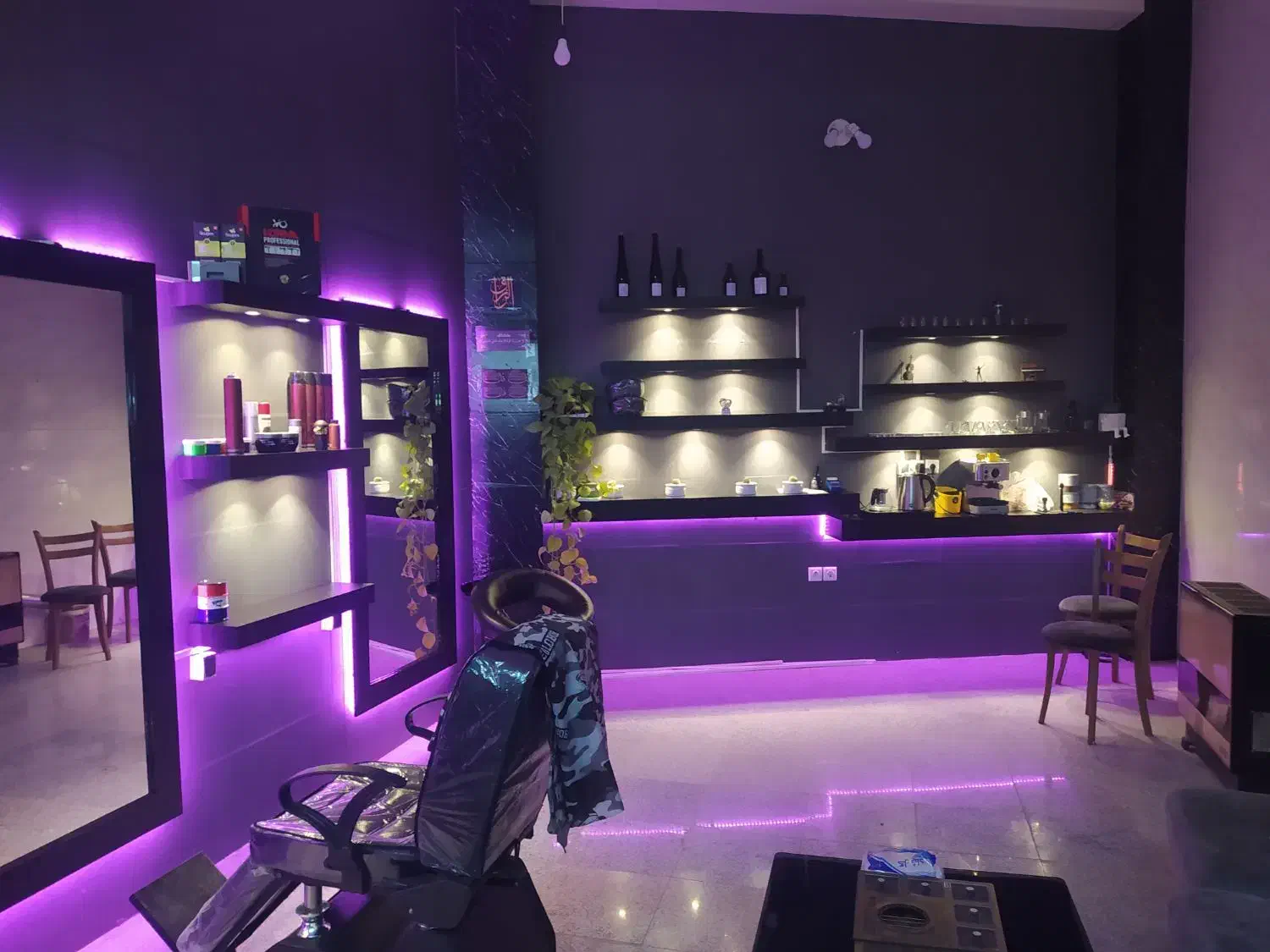 برقکار(برق ساختمان وتعمیرات دوربین و دزدگیر اماکن)|خدمات پیشه و مهارت|خمینیشهر, |دیوار