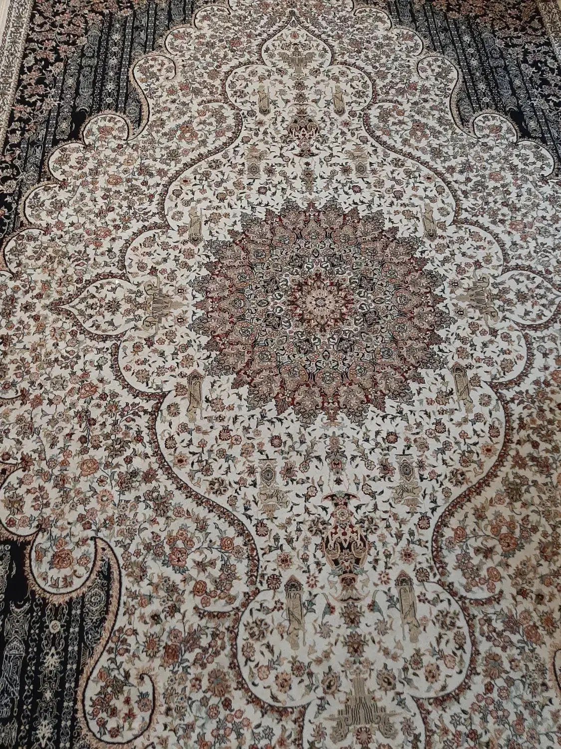 دوتخته فرش ۶متری دیپلمات کاشان ۱۲ رنگ بسیار زیبا|فرش|تهران, شمیران‌نو|دیوار