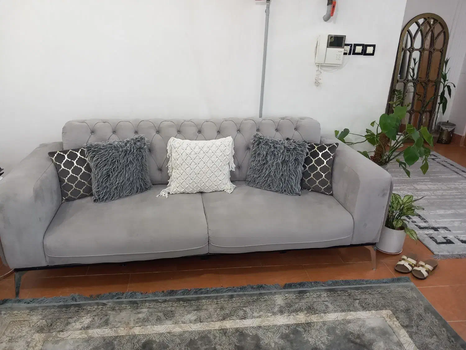 مبل پایه استیل تختخواب شو|مبلمان خانگی و میز عسلی|گرگان, |دیوار