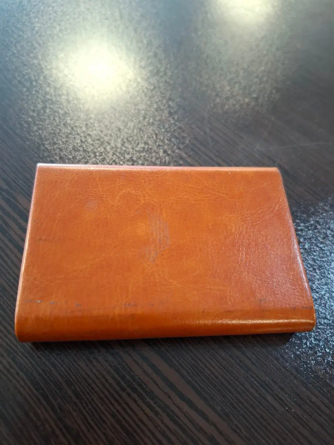 گمشده|اشیا|مشهد, تربیت (صدف)|دیوار