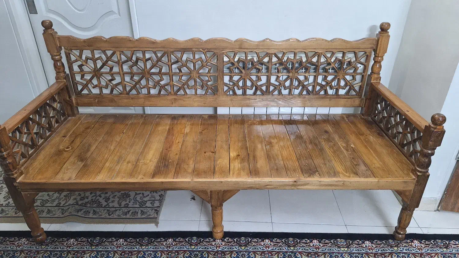 تخت سنتی چوبی|مبلمان خانگی و میز عسلی|تهران, قاسم‌آباد|دیوار