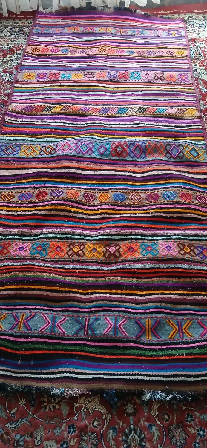 فرش دست باف|فرش|اسفراین, |دیوار