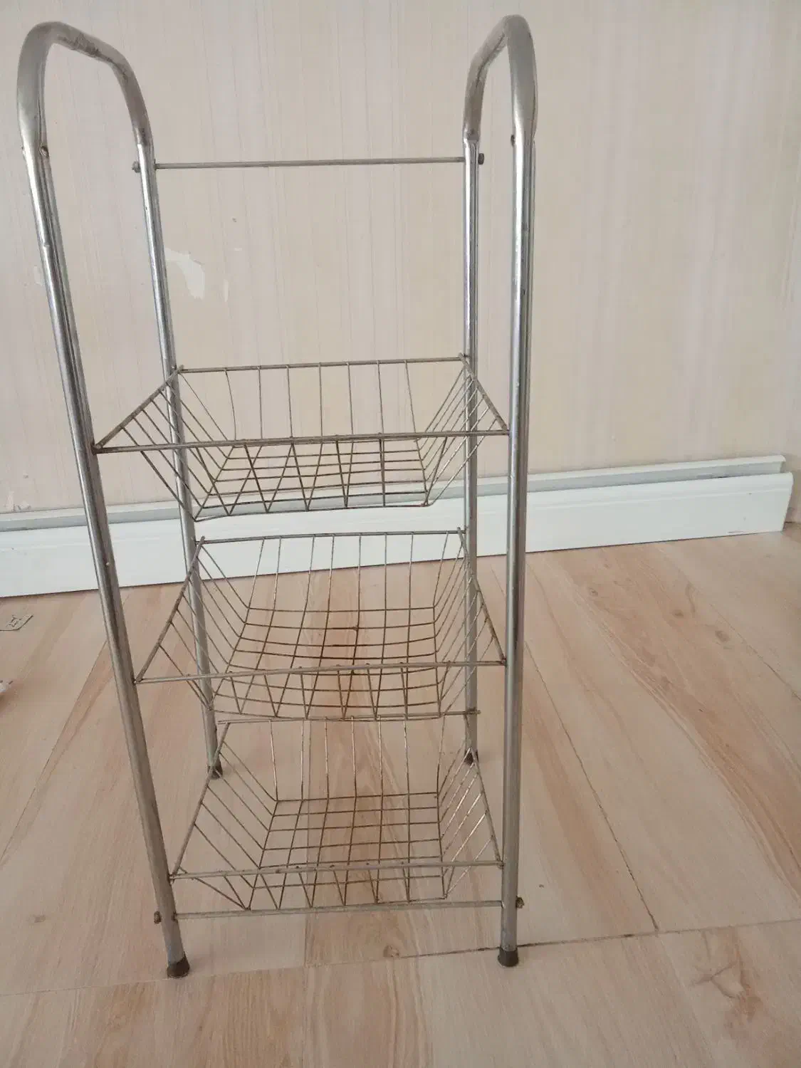 سبد سیب زمینی و پیاز|ظروف نگهدارنده، پلاستیکی، یک‌بارمصرف|تربت‌حیدریه, فردوسی جنوبی|دیوار