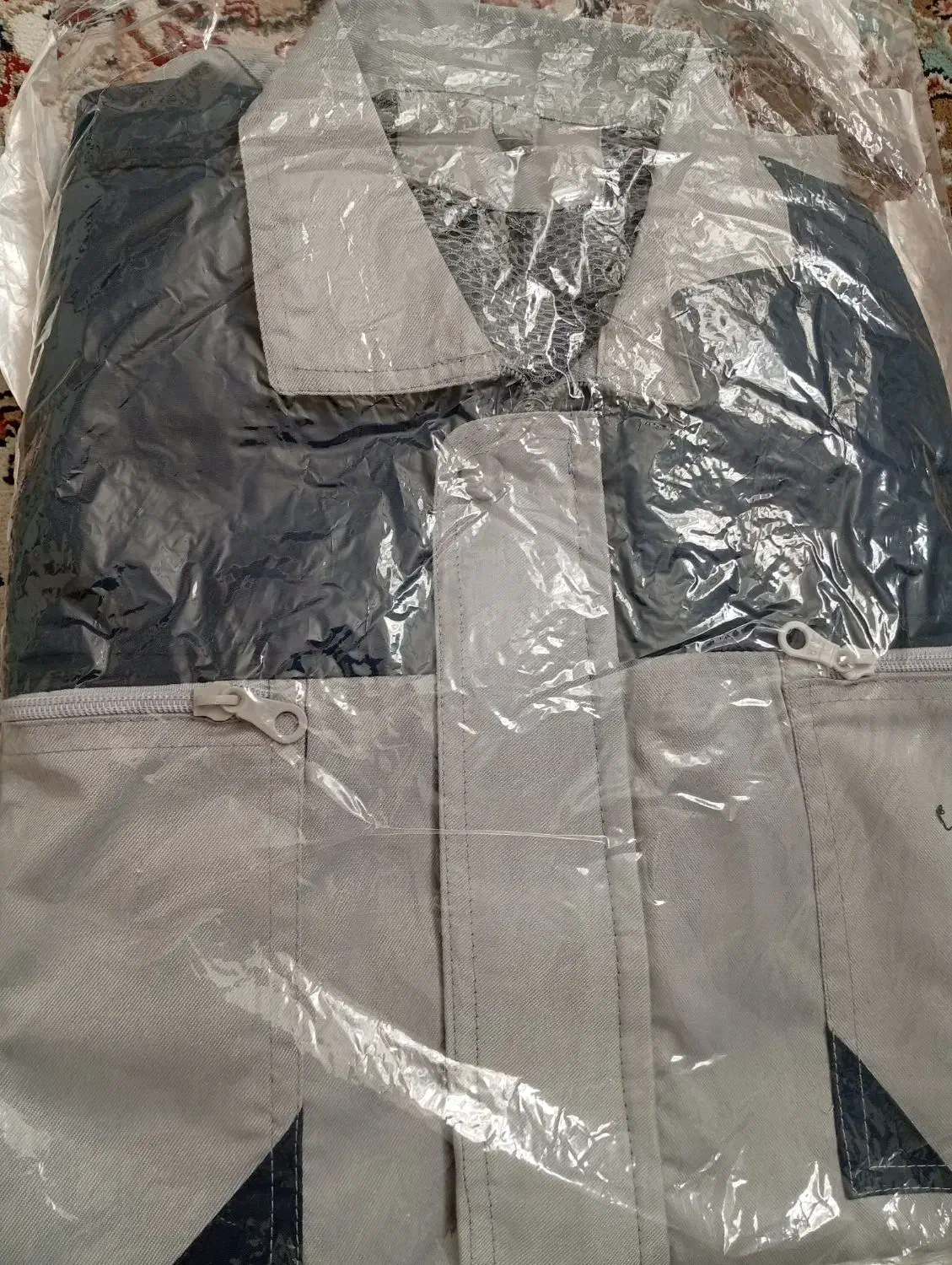 لباس کار|لباس|ایلام, |دیوار