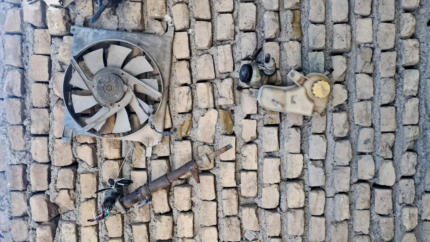 لوازم استوک دوو سیلو و انواع ماشین ها|قطعات یدکی و لوازم جانبی|مشهد, عباسآباد|دیوار