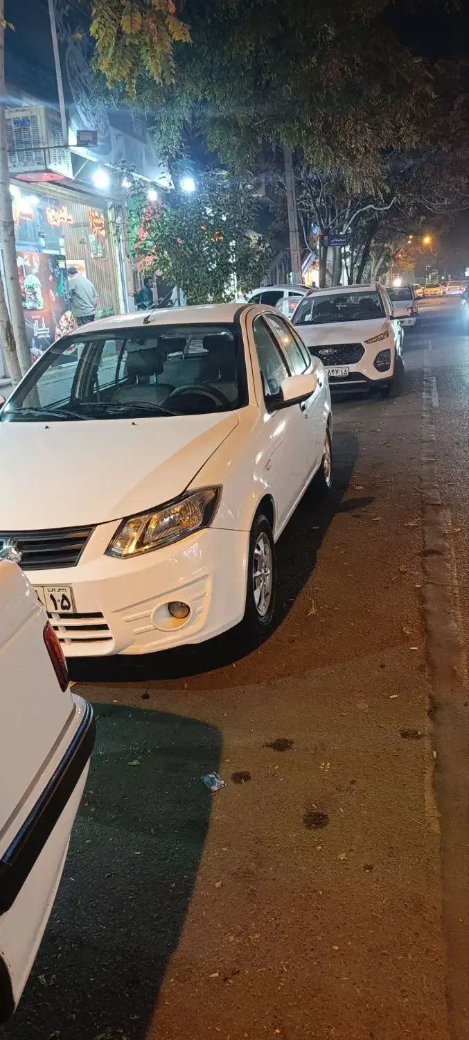 ساینا ۹۸ا|خودرو سواری و وانت|تبریز, |دیوار