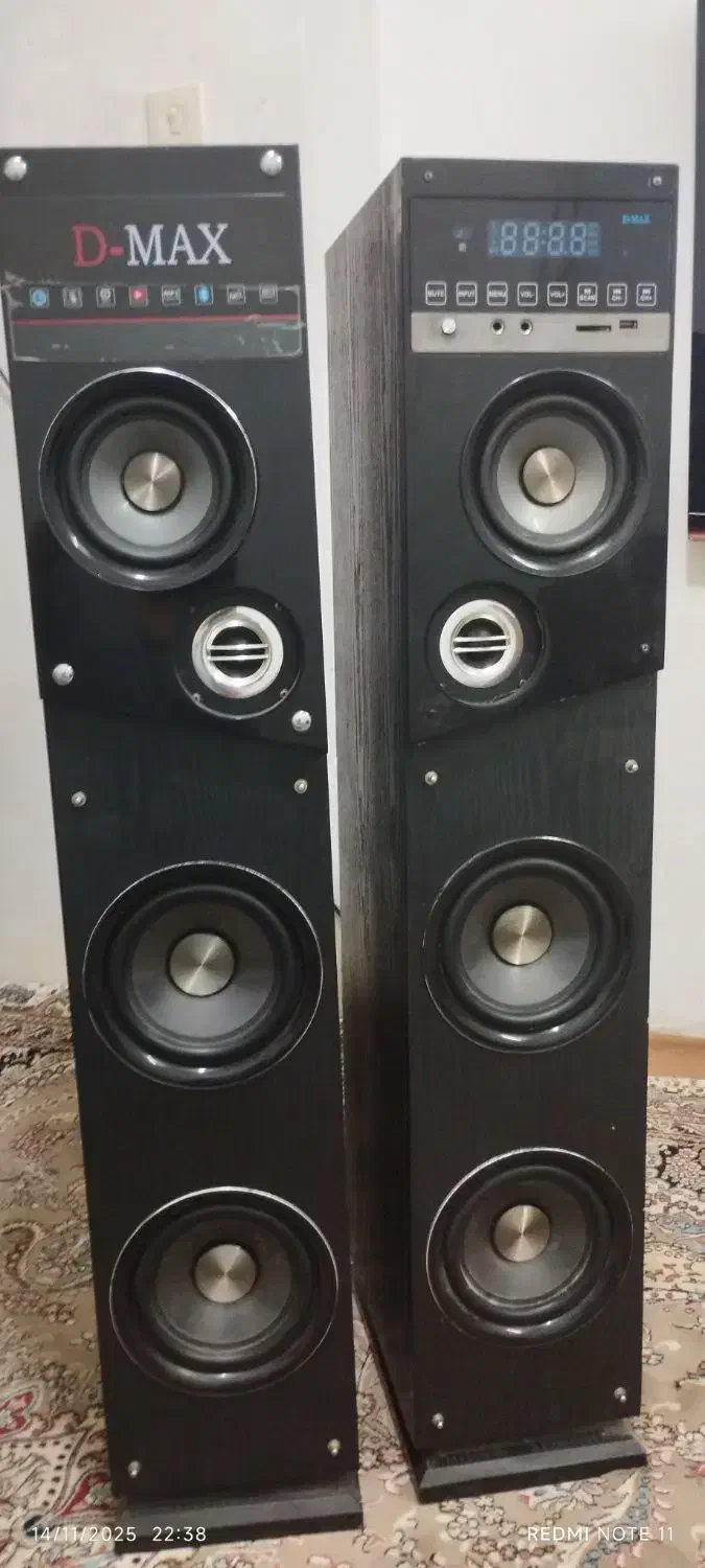 اسبیکر نیاز به تعمیر دی ماکس|سیستم صوتی خانگی|بروجرد, |دیوار