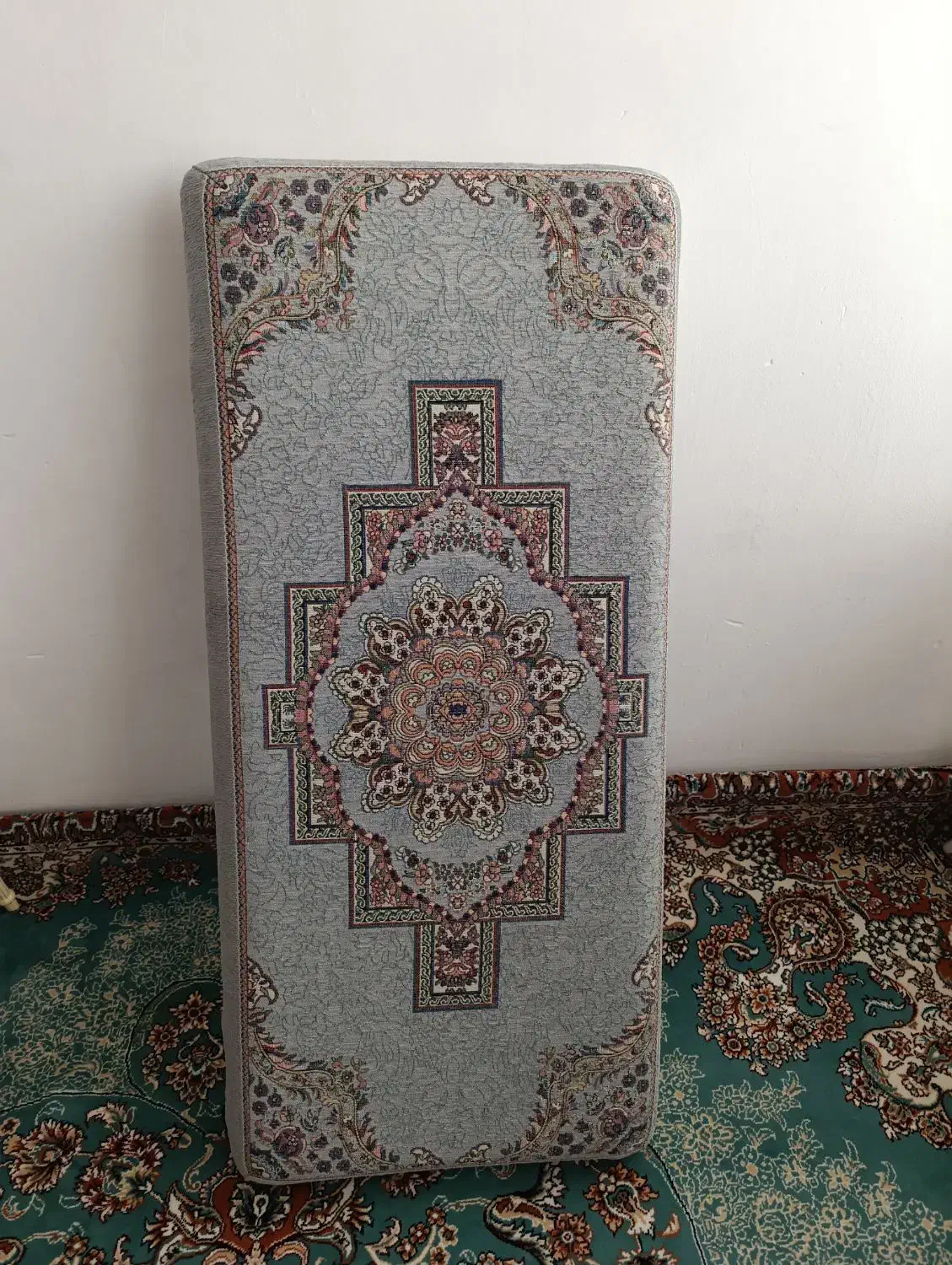 پشتیسبک|پشتی|ایلام, |دیوار