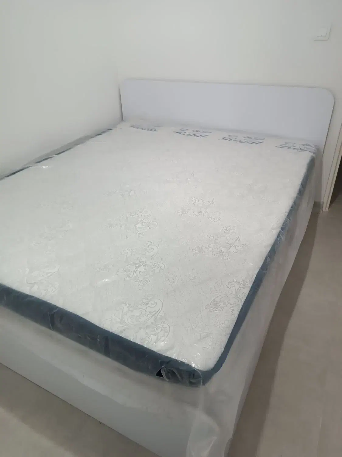 سرویس خواب|تخت و سرویس خواب|شیراز, دکتر حسابی|دیوار