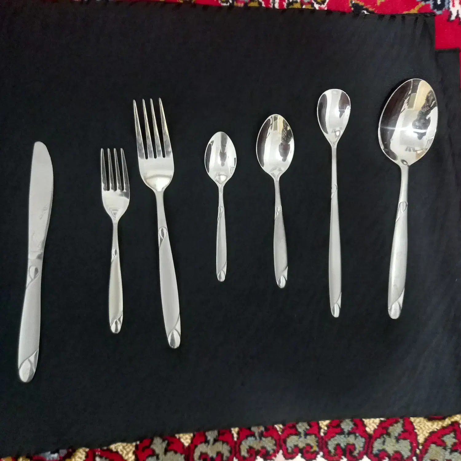 سرویس قاشق چنگال ۱۲ نفره|ظروف سرو و پذیرایی|خرم‌آباد, |دیوار