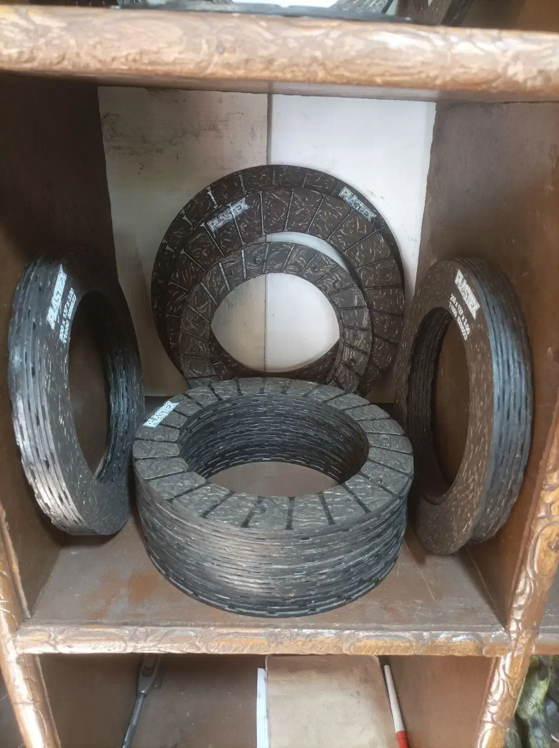 لنت کوبی صفحه کلاج وتعمیر دیکس|قطعات یدکی و لوازم جانبی|تبریز, |دیوار