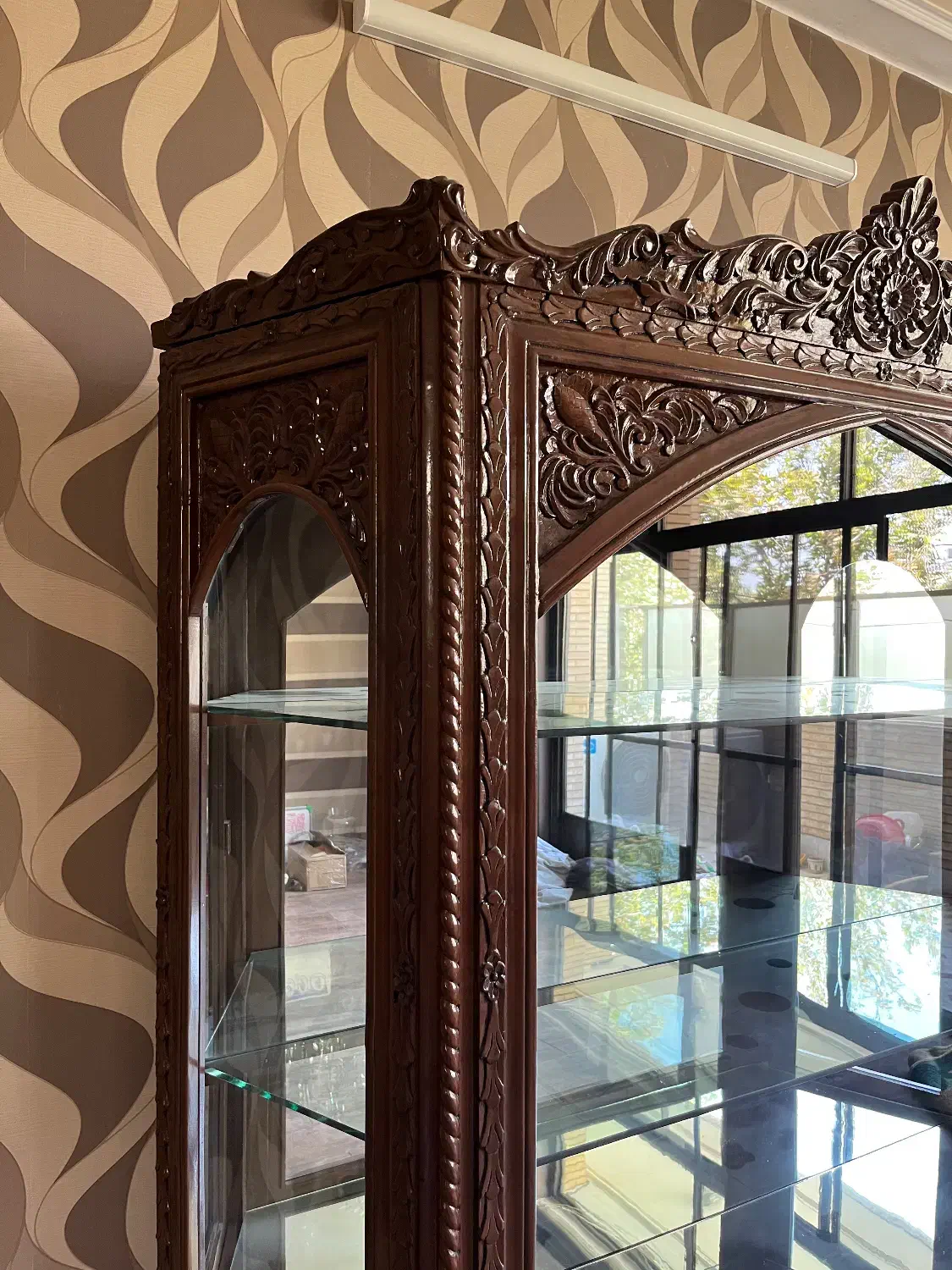 ویترین منبت چوبی|بوفه، ویترین، کنسول|اصفهان, فرهنگیان|دیوار