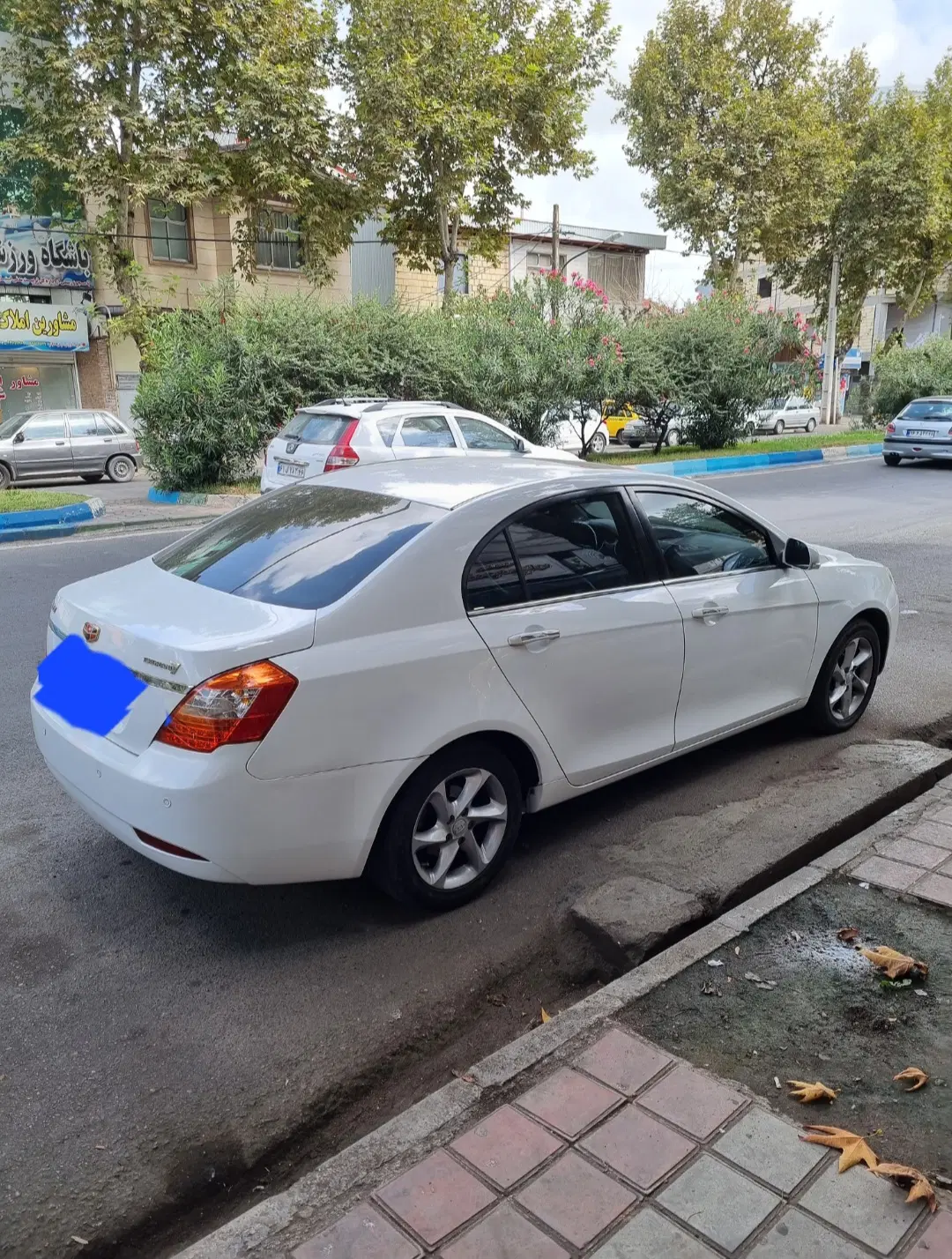 فروش خودرو جیلی امگرند۷ سفید اتومات مدل ۲۰۱۴|خودرو سواری و وانت|رشت, باهنر|دیوار