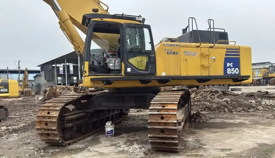 تعمیرات بیل مکانیکی توسط مکانیک ماهر|خدمات پیشه و مهارت|سیرجان, |دیوار