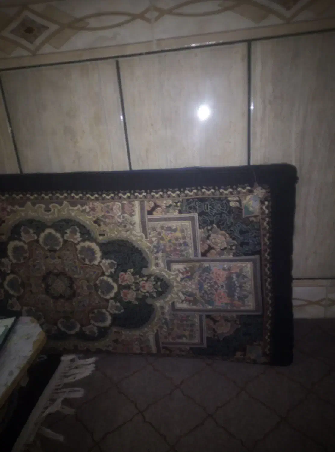 پشتی|پشتی|سنگدوین, |دیوار