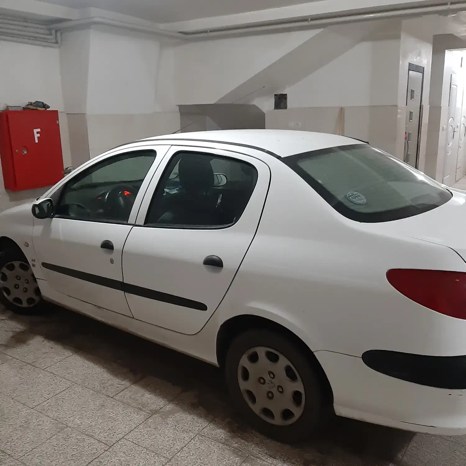 ۲۰۶ صندوقدار|خودرو سواری و وانت|زنجان, |دیوار